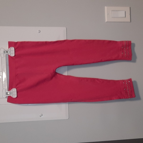 Hot Pink Leggings with Gems on Ankles **25% OFF 5+ items** - Picture 4 of 4